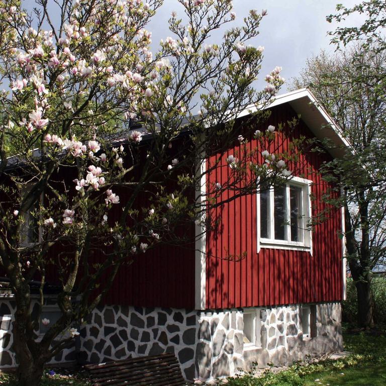 Lilla Huset Pa Slaetten *